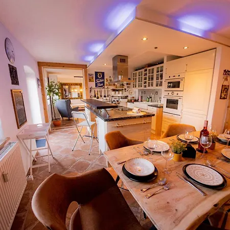 Yello Homes - Gemuetliche Und Luxurioese Wohnung - Mit Sauna, Garten, Und Heimkino Fuer 6 Personen Anger Exterior photo