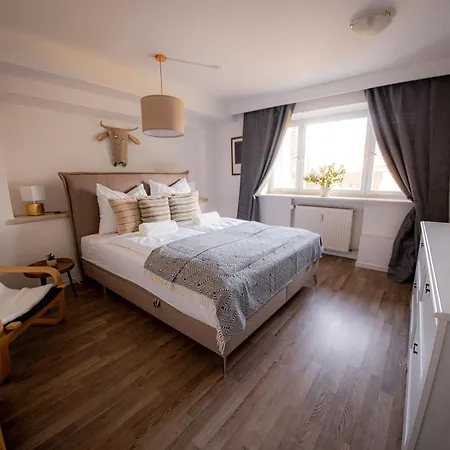 Yello Homes - Gemuetliche Und Luxurioese Wohnung - Mit Sauna, Garten, Und Heimkino Fuer 6 Personen Anger Exterior photo