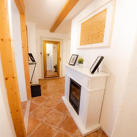 Yello Homes - Gemuetliche Und Luxurioese Wohnung - Mit Sauna, Garten, Und Heimkino Fuer 6 Personen Anger Exterior photo