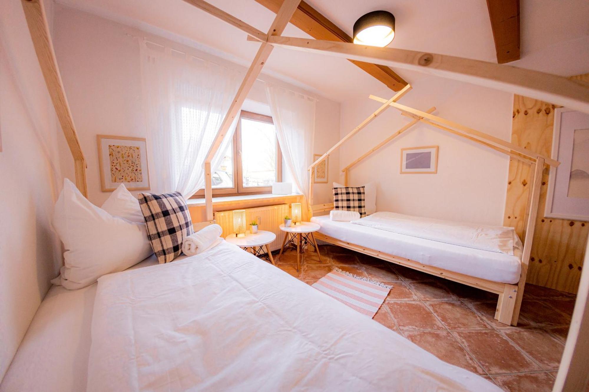 Yello Homes - Gemuetliche Und Luxurioese - Mit Sauna, Garten, Und Heimkino Fuer 6 Personen