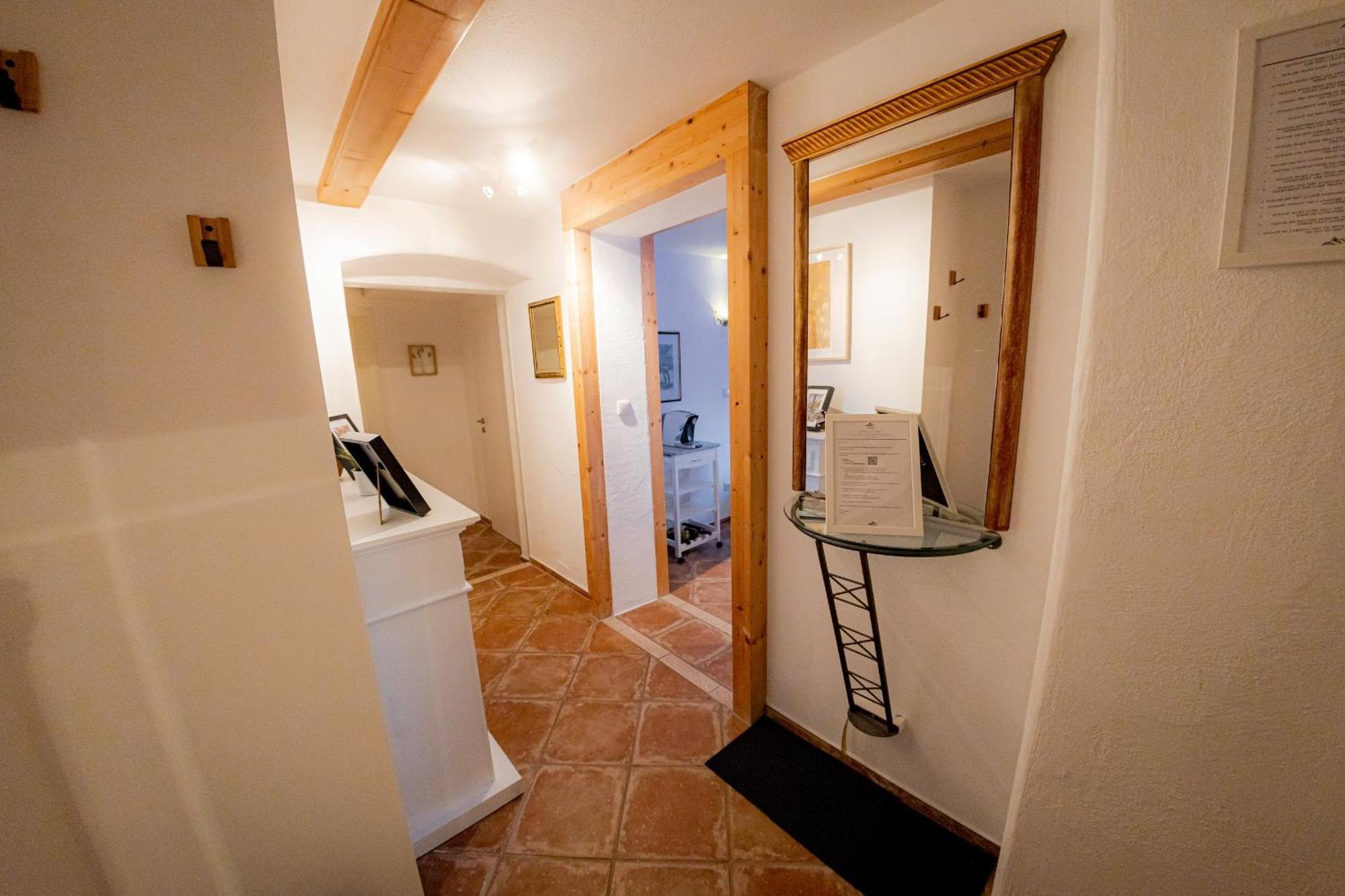 Apartamento Yello Homes - Gemuetliche Und Luxurioese - Mit Sauna, Garten, Und Heimkino Fuer 6 Personen *