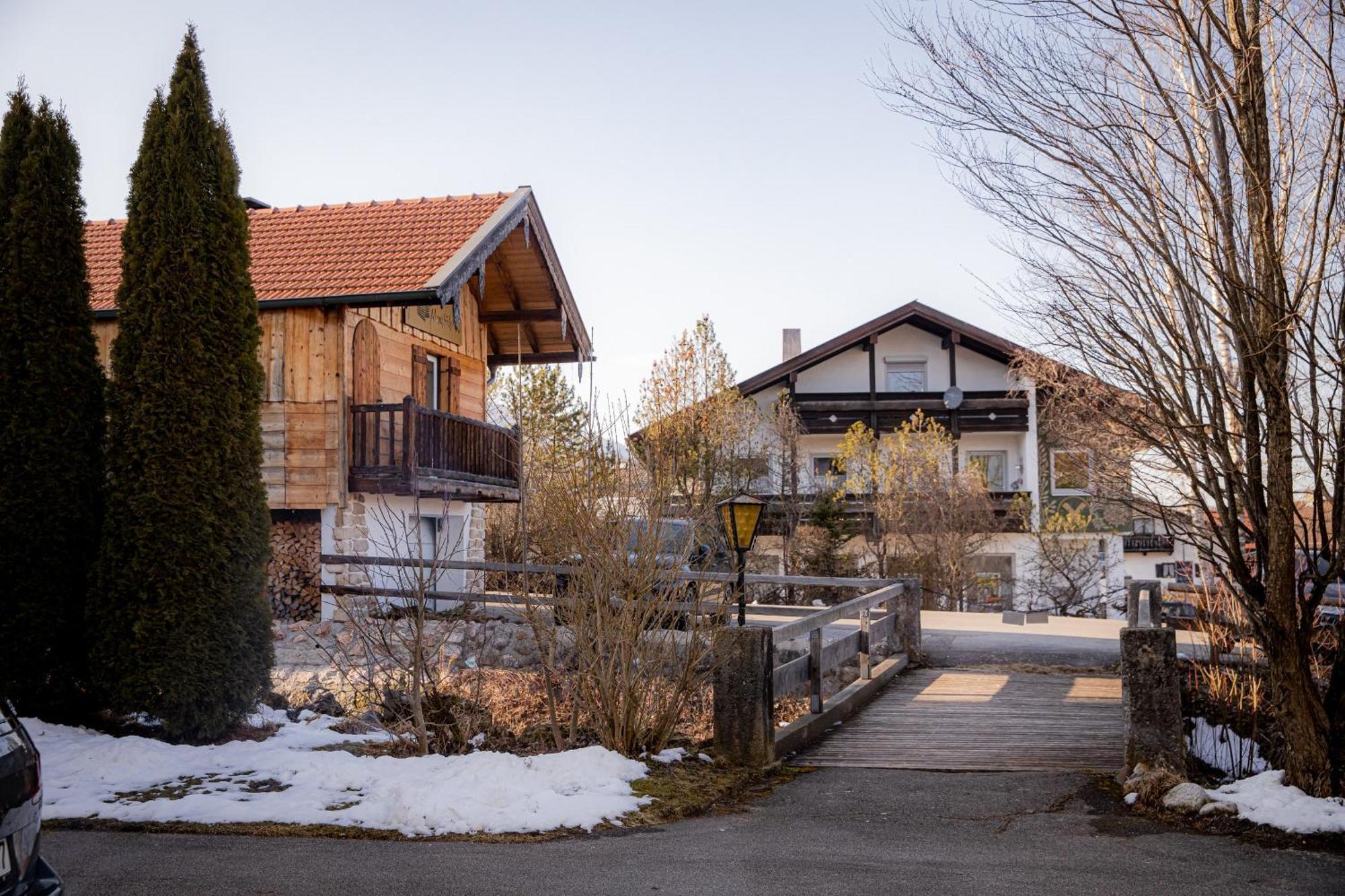 Yello Homes - Gemuetliche Und Luxurioese - Mit Sauna, Garten, Und Heimkino Fuer 6 Personen *