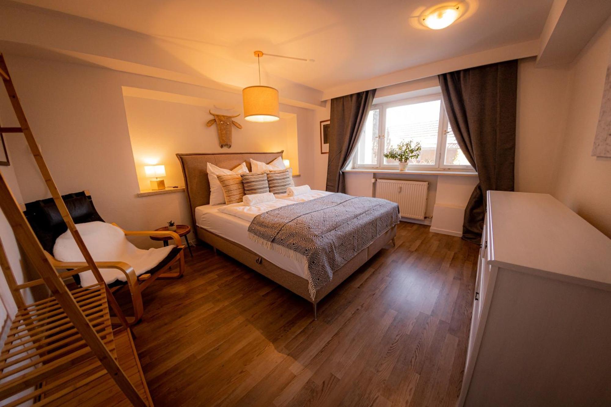 Yello Homes - Gemuetliche Und Luxurioese - Mit Sauna, Garten, Und Heimkino Fuer 6 Personen * Anger