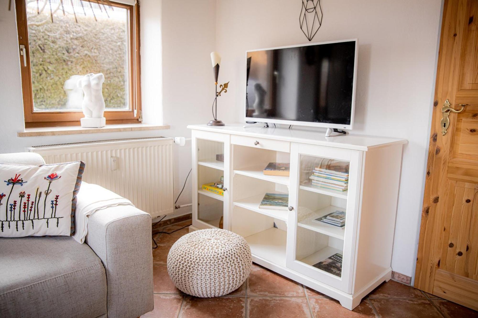 Yello Homes - Gemuetliche Und Luxurioese - Mit Sauna, Garten, Und Heimkino Fuer 6 Personen